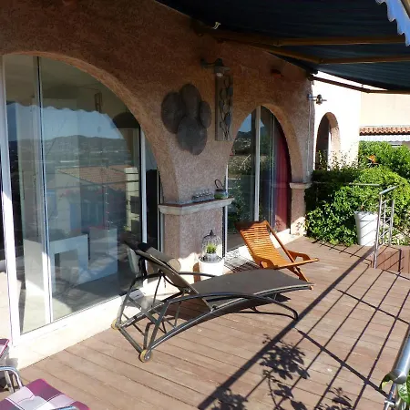 Apartment T2 Proche Des Plages Et De La Ville Hyeres
